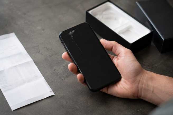 Reklamacja używanego telefonu kupionego od firmy